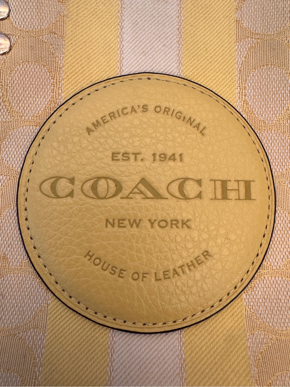 Coach Dempsey Tote 22” Signature C Jacquard Yellow Double Handle Shoulder Purse - Picture 4 of 15